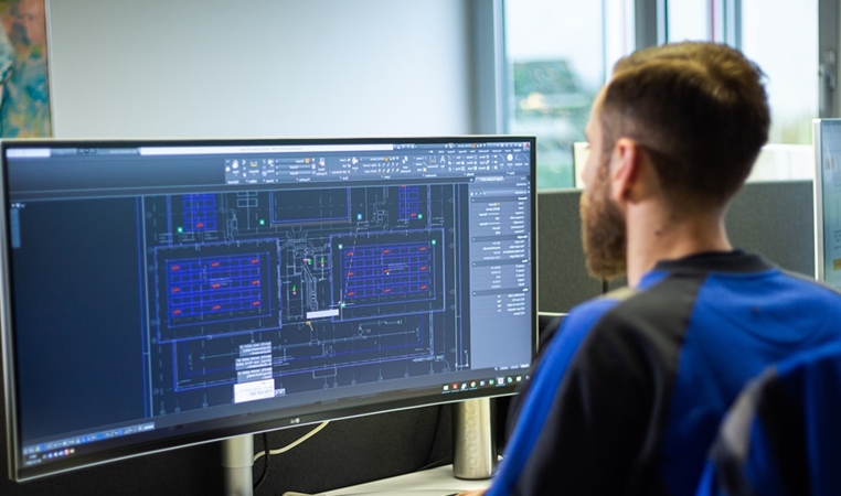 Donny Vriendjes, Technisch tekenaar