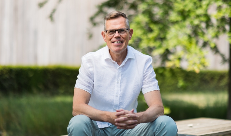 Toon de Munnik, Salarisadministrateur